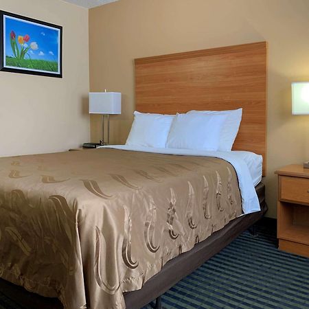 Quality Inn Ottawa Near Starved Rock State Park Екстер'єр фото