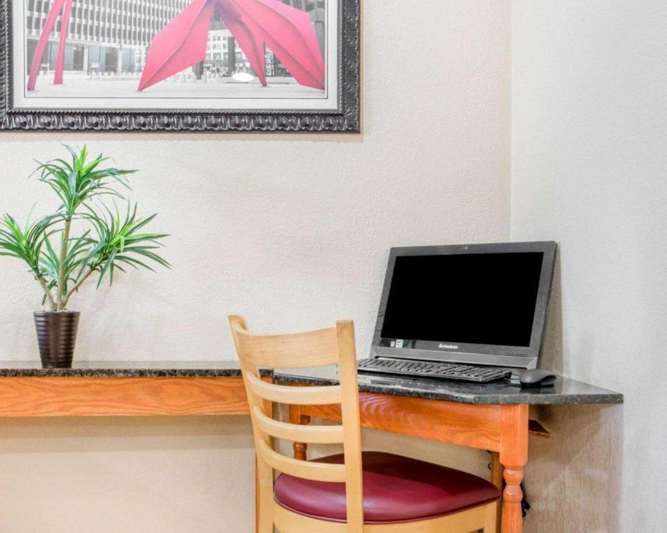 Quality Inn Ottawa Near Starved Rock State Park Екстер'єр фото