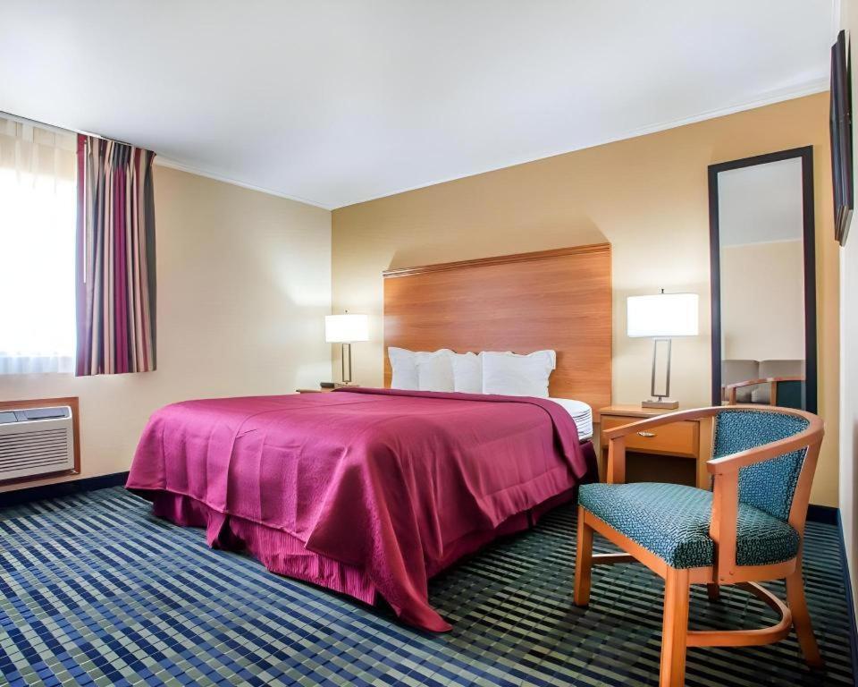 Quality Inn Ottawa Near Starved Rock State Park Екстер'єр фото