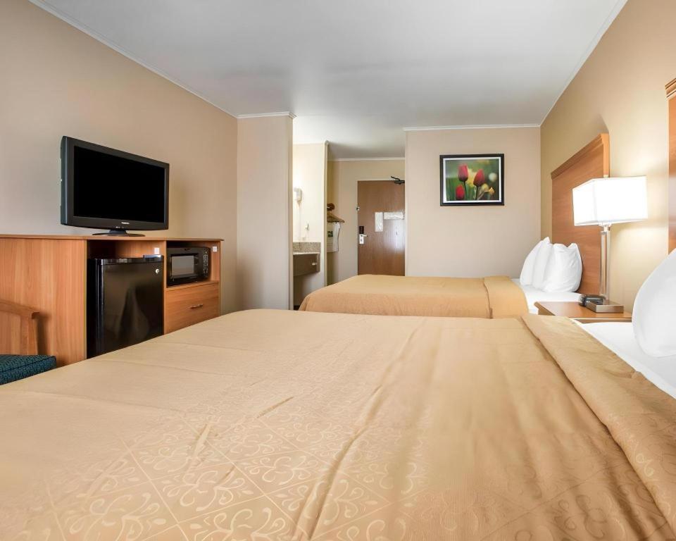 Quality Inn Ottawa Near Starved Rock State Park Екстер'єр фото