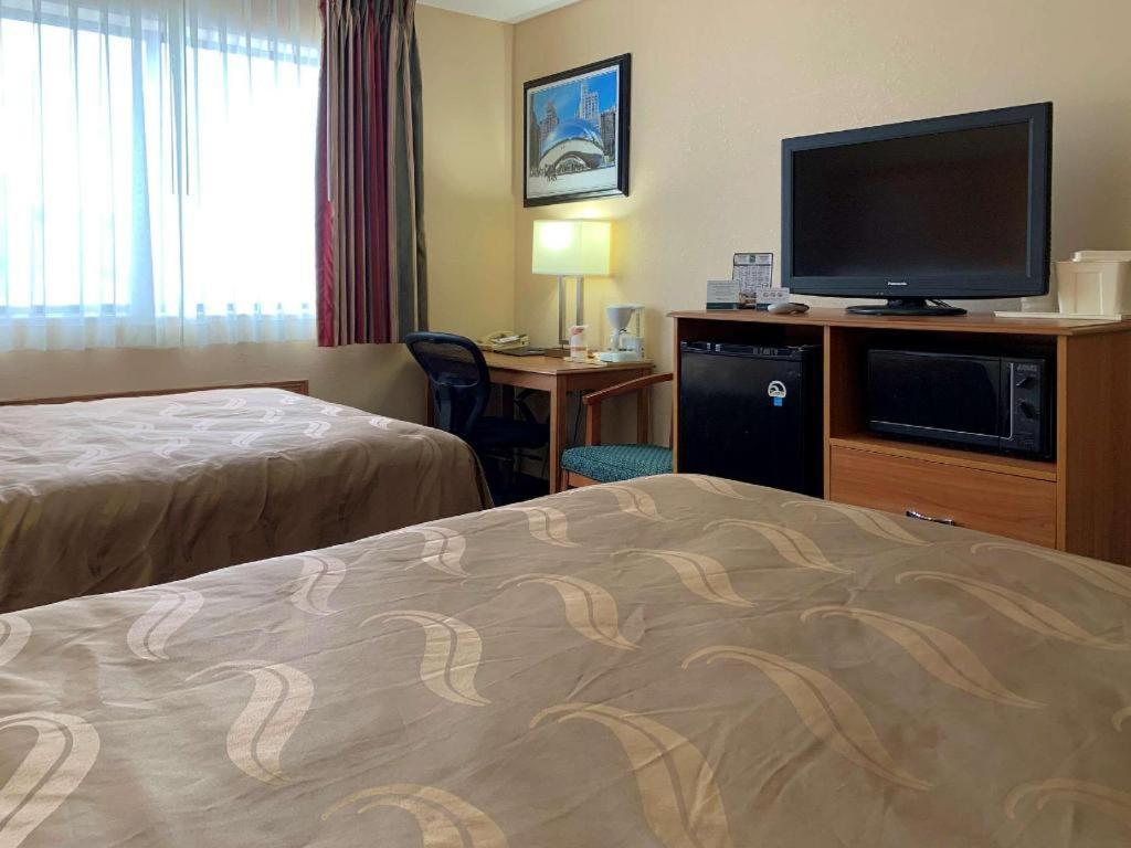 Quality Inn Ottawa Near Starved Rock State Park Екстер'єр фото
