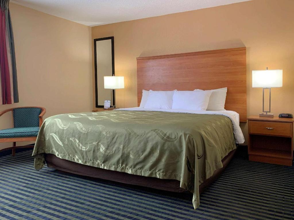 Quality Inn Ottawa Near Starved Rock State Park Екстер'єр фото