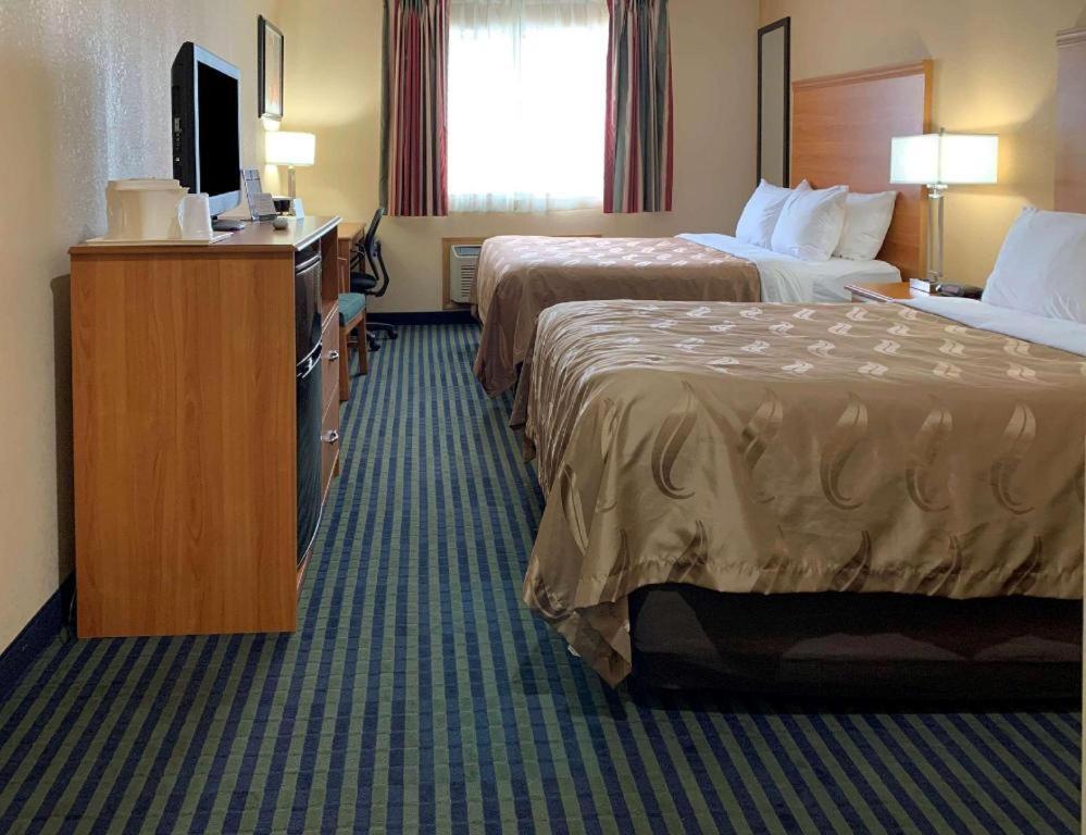 Quality Inn Ottawa Near Starved Rock State Park Екстер'єр фото