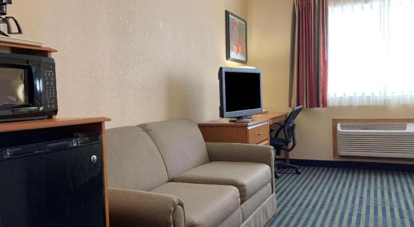 Quality Inn Ottawa Near Starved Rock State Park Екстер'єр фото