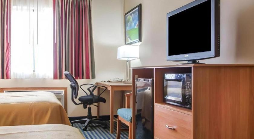 Quality Inn Ottawa Near Starved Rock State Park Екстер'єр фото